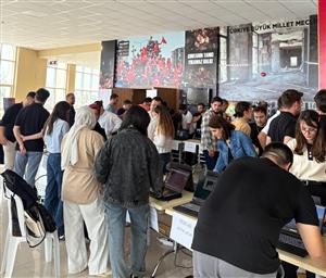 Veri ve Bilgi Güvenliği için uygulamalı 80 proje sergisine büyük ilgi
